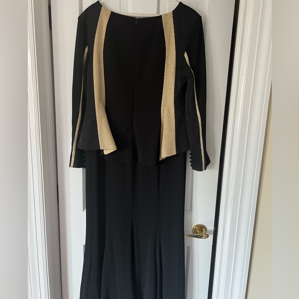 Long dress with gold accent.